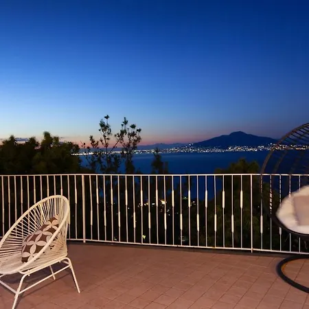 Spacious With Pool, Jacuzzi & Panoramic Sea View * 索伦托
