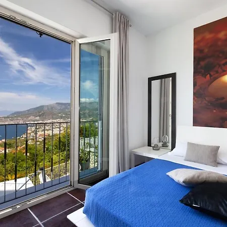 Spacious With Pool, Jacuzzi & Panoramic Sea View 别墅 *