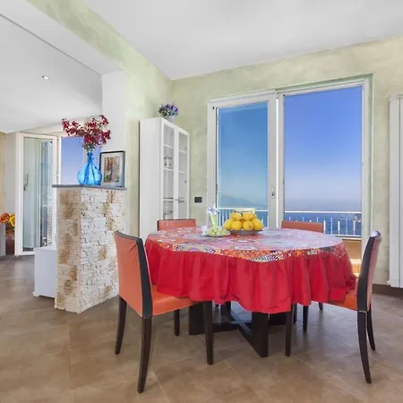 Spacious With Pool, Jacuzzi & Panoramic Sea View 别墅 *