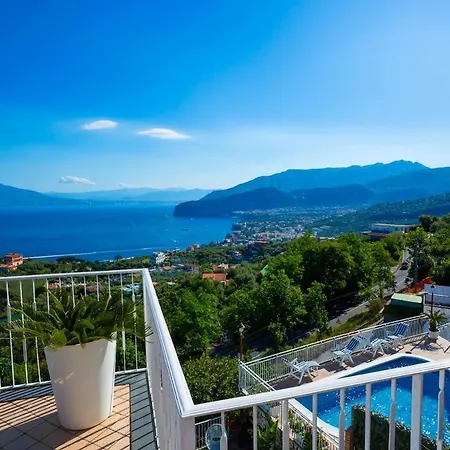 别墅 Spacious With Pool, Jacuzzi & Panoramic Sea View