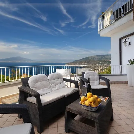 Spacious With Pool, Jacuzzi & Panoramic Sea View 别墅