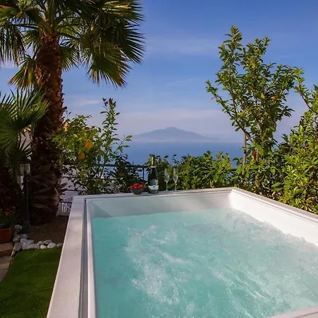 Spacious With Pool, Jacuzzi & Panoramic Sea View 别墅